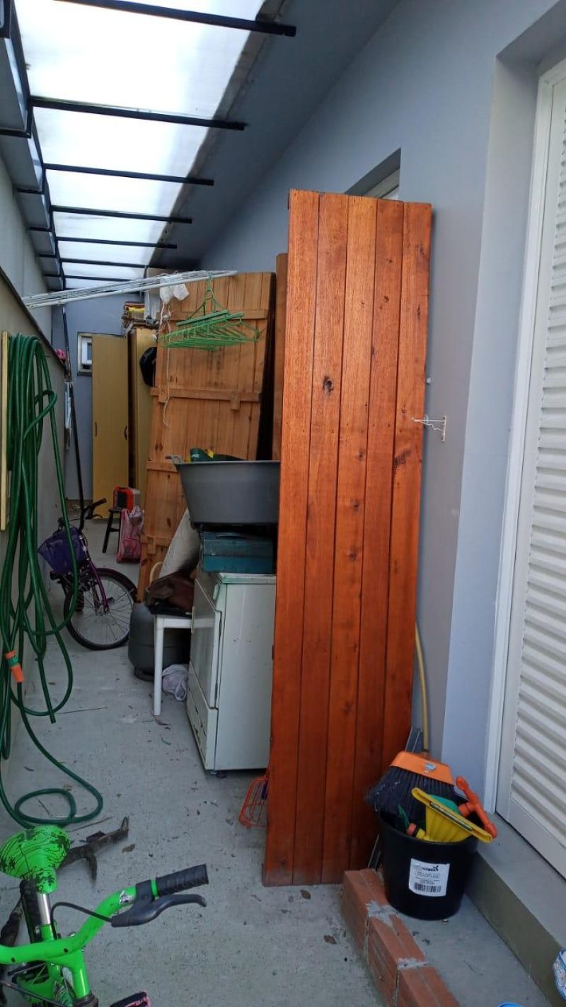 Casa com 3 quartos, 2 banheiros e 130m² à venda no bairro Morro do Leoncio, Taquara