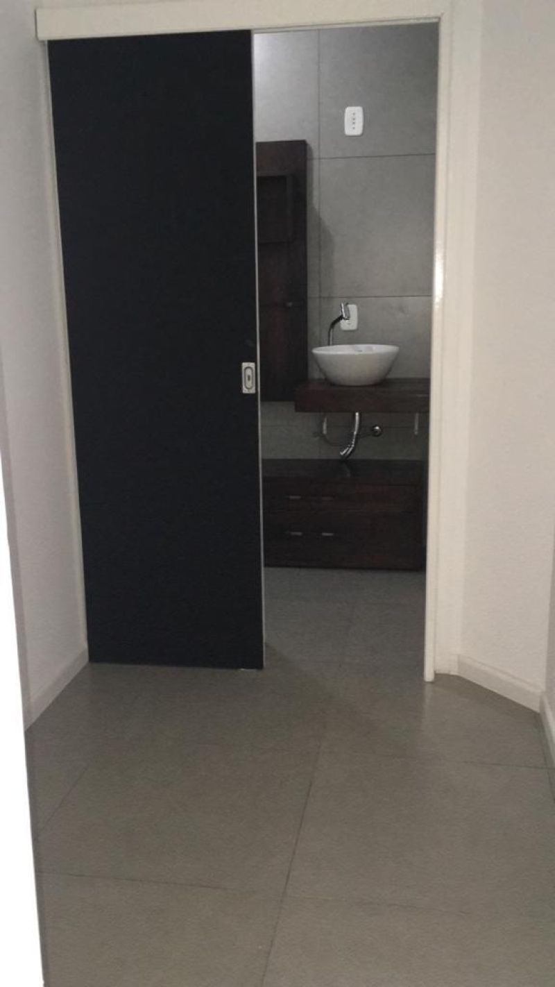 Casa com 3 quartos, 2 banheiros e 130m² à venda no bairro Morro do Leoncio, Taquara
