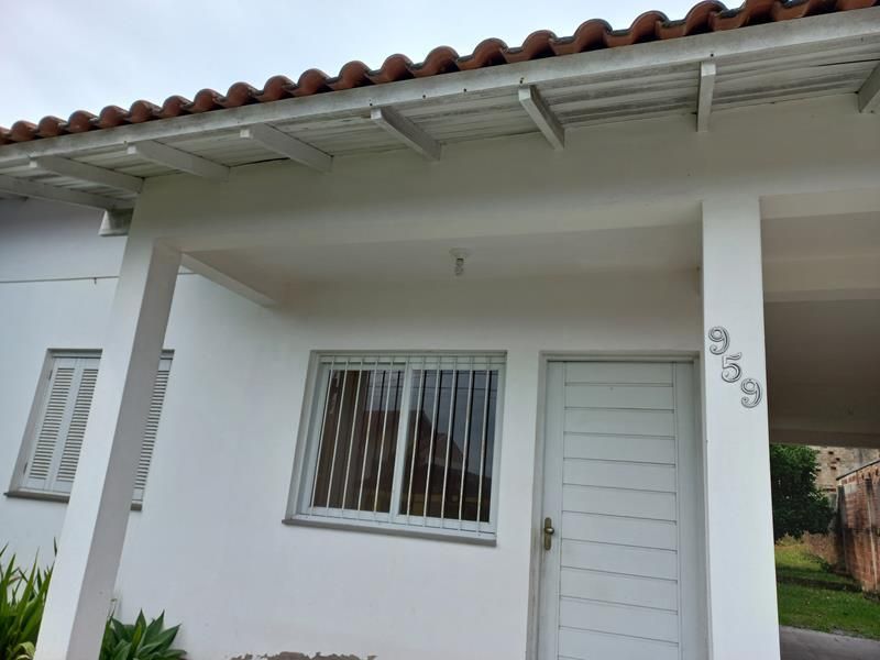 Casa com 2 quartos, 1 banheiro e 108m² à venda no bairro Morro do Leoncio, Taquara