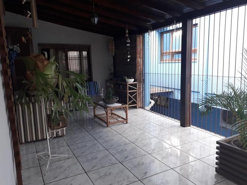 Casa com 3 quartos, 2 banheiros e 150m² à venda no bairro Morro do Leoncio, Taquara