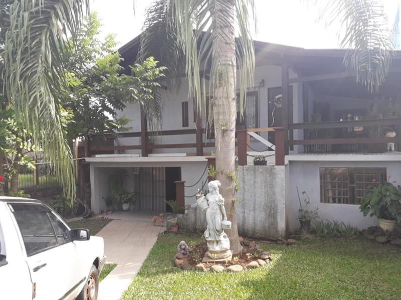 Casa com 3 quartos, 2 banheiros e 150m² à venda no bairro Morro do Leoncio, Taquara