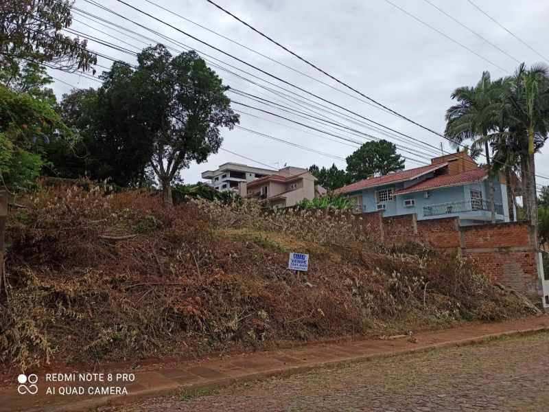 Terreno à venda no bairro Morro do Leoncio, Taquara
