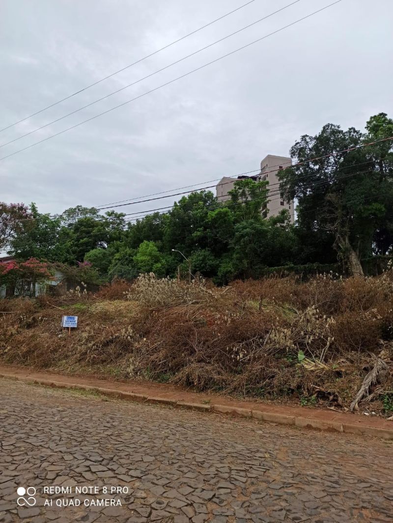 Terreno à venda no bairro Morro do Leoncio, Taquara