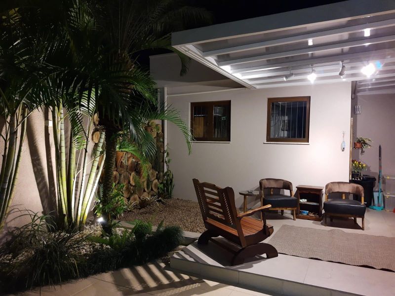Casa com 3 quartos, 4 banheiros e 250m² à venda no bairro Morro do Leoncio, Taquara
