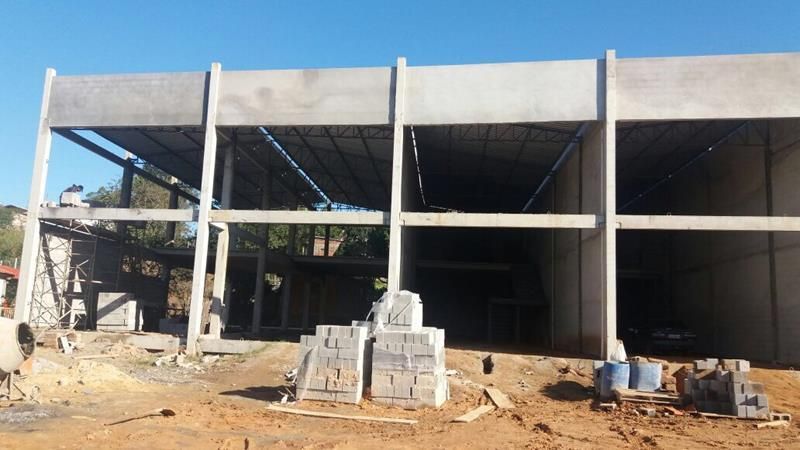 Pavilhao com 200m² à venda no bairro Cruzeiro do Sul, Taquara
