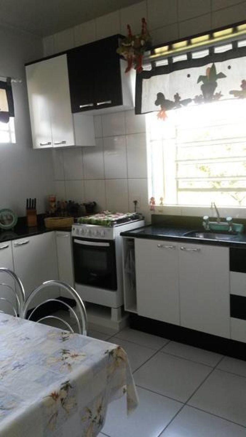 Casa com 4 quartos, 2 banheiros e 280m² à venda no bairro Cruzeiro do Sul, Taquara