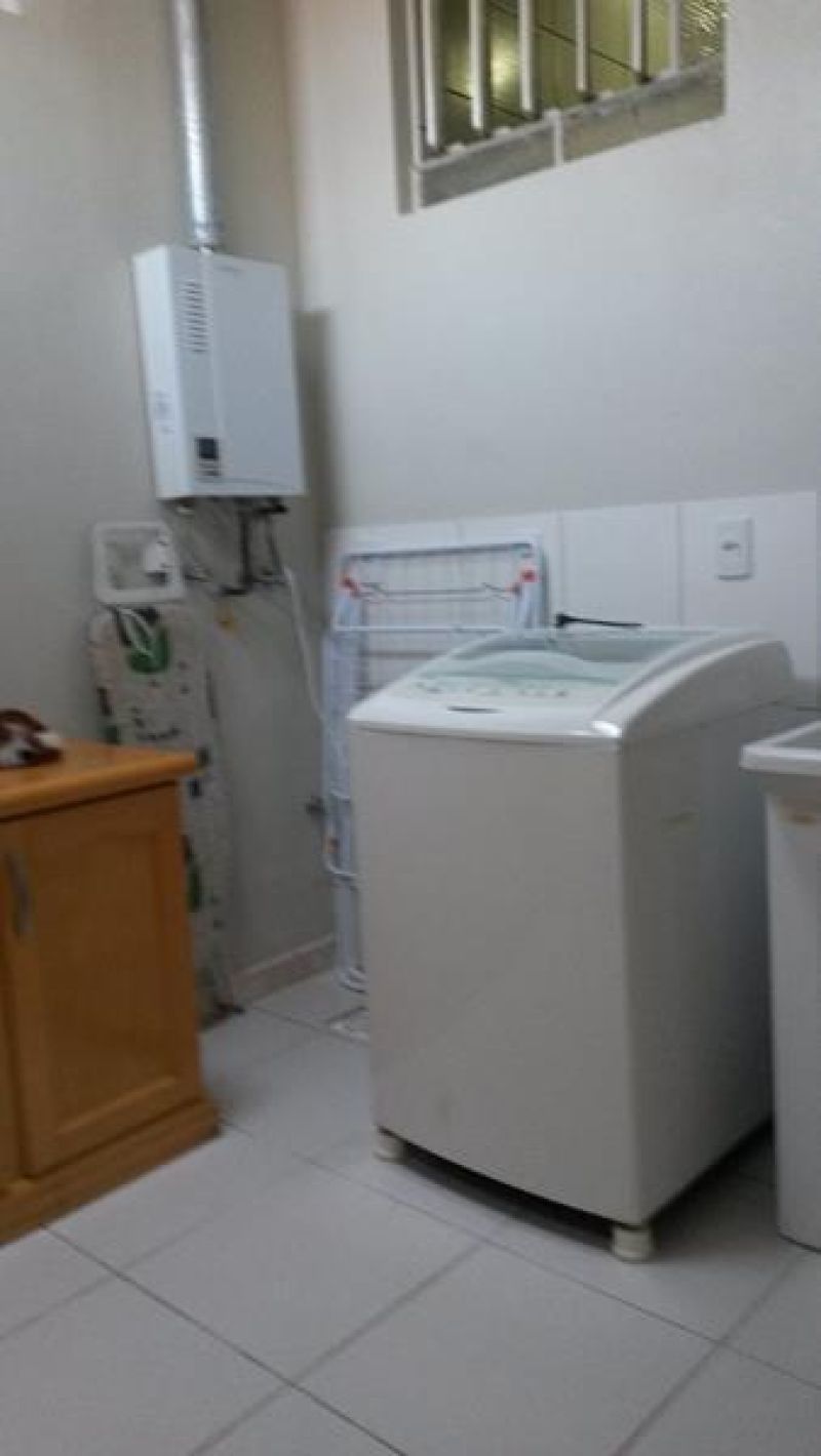 Casa com 4 quartos, 2 banheiros e 280m² à venda no bairro Cruzeiro do Sul, Taquara
