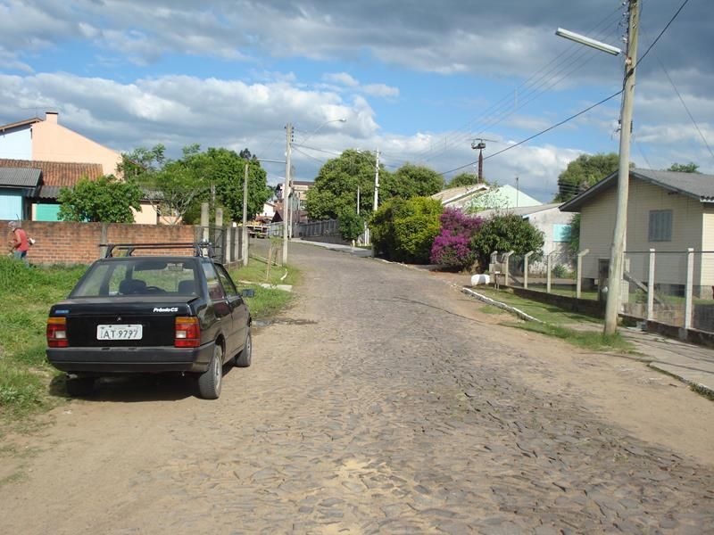 Terreno à venda no bairro Cruzeiro do Sul, Taquara