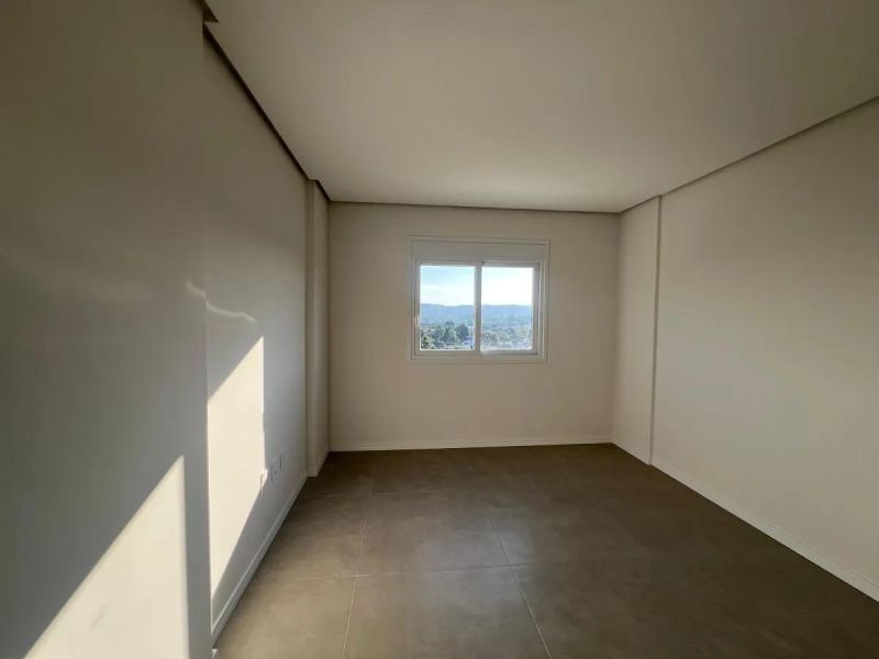Apartamento com 2 quartos e 2 banheiros à venda no bairro Recreio, Taquara
