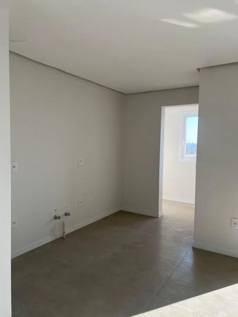 Apartamento com 2 quartos e 2 banheiros à venda no bairro Recreio, Taquara