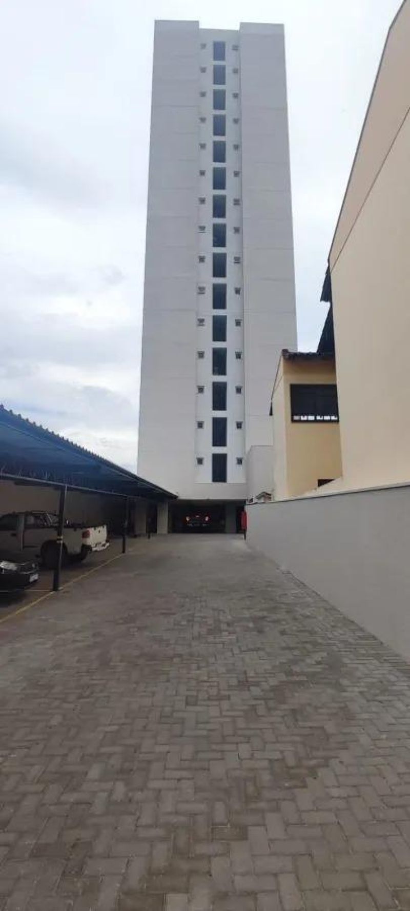 Apartamento com 2 quartos, 1 banheiro e 81m² à venda no bairro Recreio, Taquara