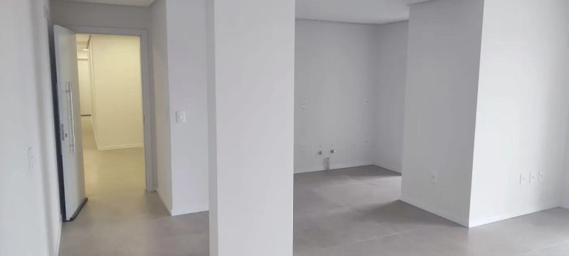 Apartamento com 2 quartos, 1 banheiro e 81m² à venda no bairro Recreio, Taquara
