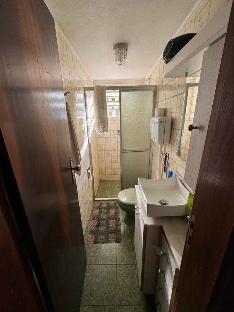 Casa com 4 quartos, 5 banheiros e 380m² à venda no bairro Recreio, Taquara