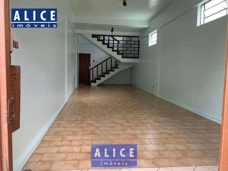 Casa em Avenida Das Nacoes bairro Guarujá