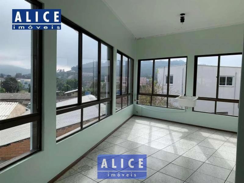 Casa em Avenida Das Nacoes bairro Guarujá