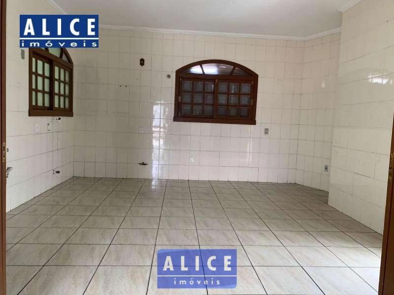 Casa em Avenida Das Nacoes bairro Guarujá