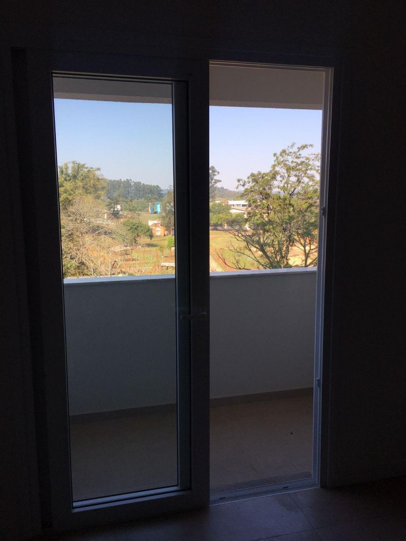 Apartamento com 3 quartos, 2 banheiros e 80m² à venda no bairro Recreio, Taquara