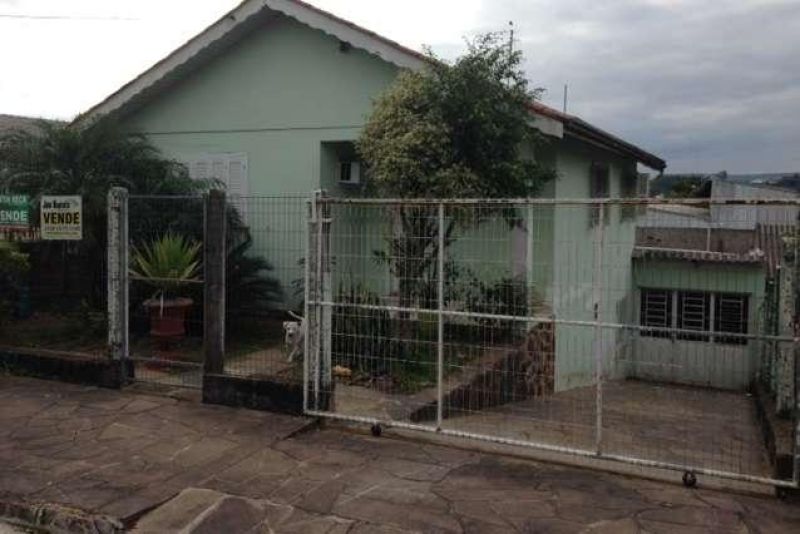 Casa com 3 quartos, 2 banheiros e 220m² à venda no bairro Recreio, Taquara
