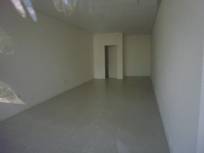 Sala com 1 banheiro e 50m² à venda no bairro Recreio, Taquara