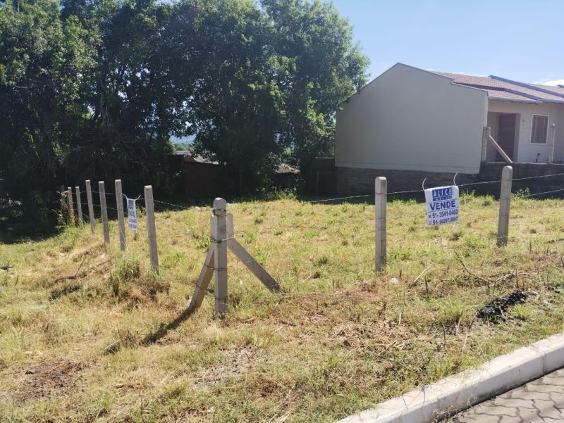 Terreno à venda no bairro Mundo Novo, Taquara