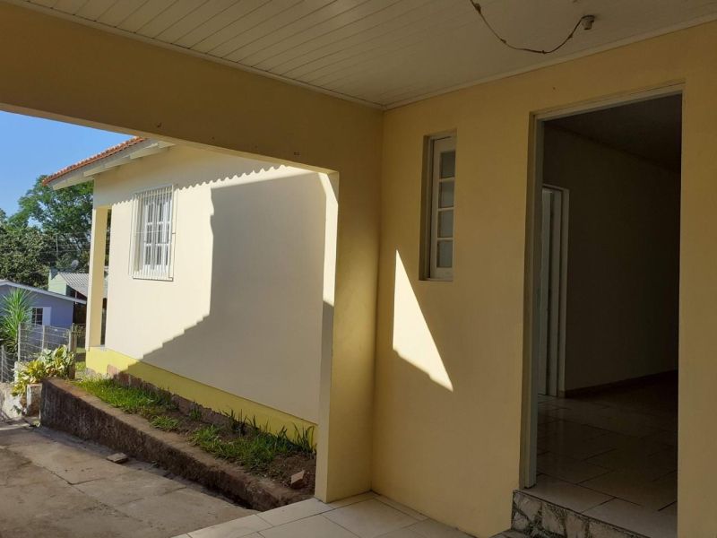 Casa com 2 quartos, 1 banheiro e 110m² à venda no bairro Mundo Novo, Taquara