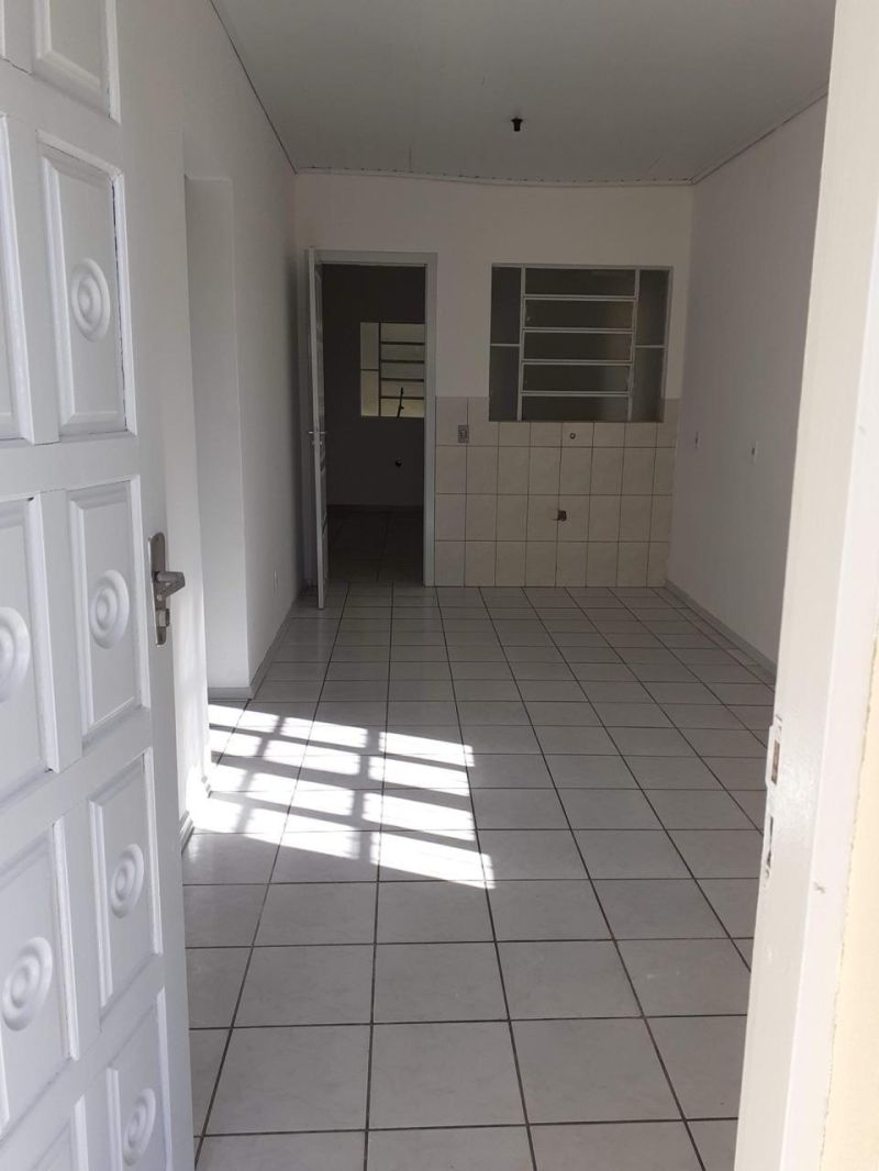 Casa com 2 quartos, 1 banheiro e 110m² à venda no bairro Mundo Novo, Taquara