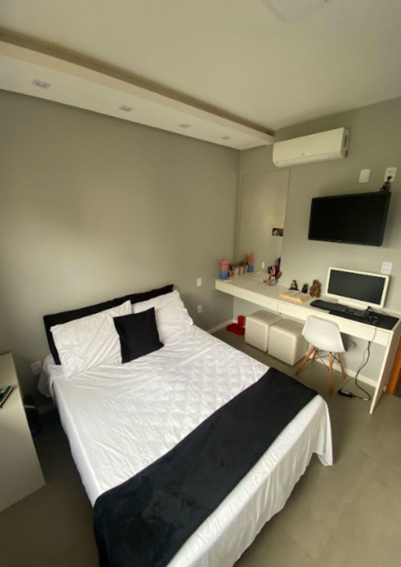 Casa com 1 quarto, 2 banheiros e 38m² à venda no bairro Mundo Novo, Taquara
