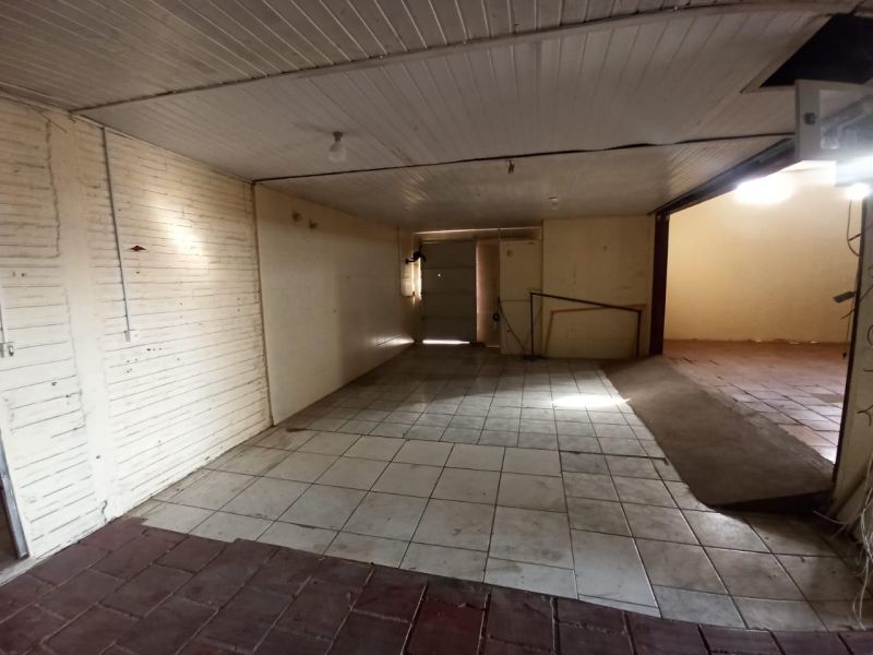 Prédio com 2 banheiros e 360m² à venda no bairro Mundo Novo, Taquara