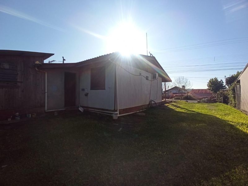 Prédio com 2 banheiros e 360m² à venda no bairro Mundo Novo, Taquara