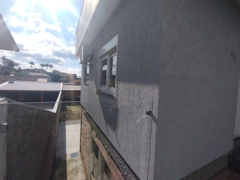 Casa com 3 quartos, 2 banheiros e 108m² à venda no bairro Mundo Novo, Taquara