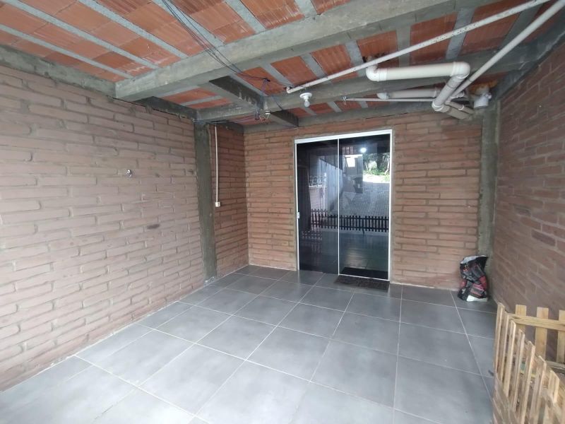 Casa com 3 quartos, 2 banheiros e 108m² à venda no bairro Mundo Novo, Taquara