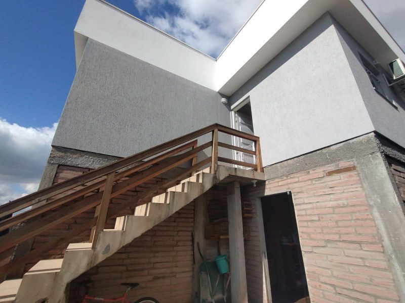 Casa com 3 quartos, 2 banheiros e 108m² à venda no bairro Mundo Novo, Taquara