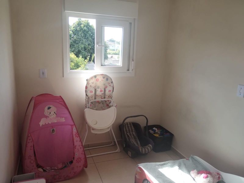 Casa com 3 quartos, 2 banheiros e 108m² à venda no bairro Mundo Novo, Taquara