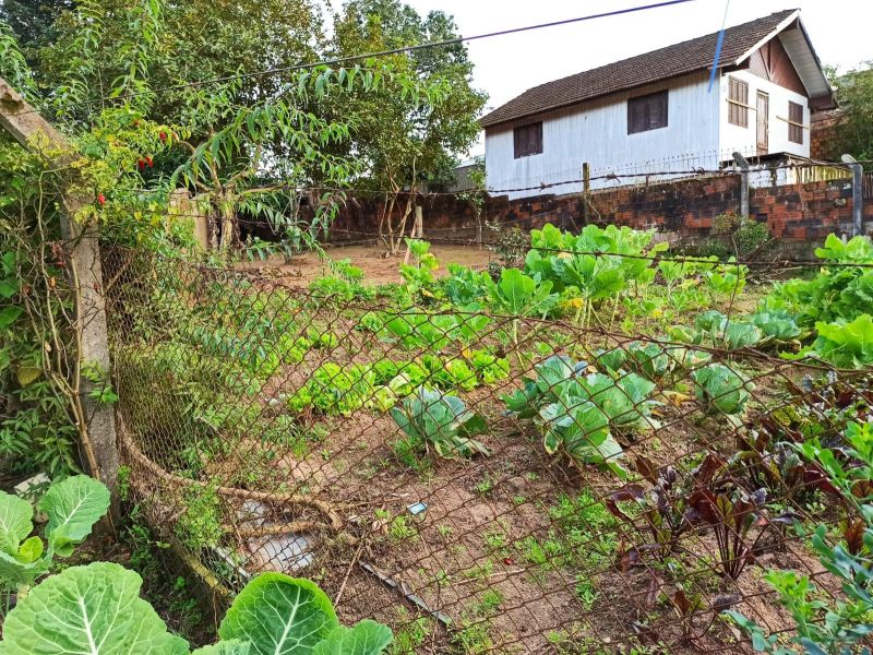 Casa com 4 quartos, 2 banheiros e 180m² à venda no bairro Mundo Novo, Taquara