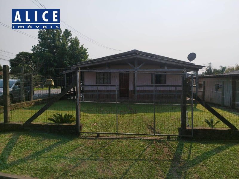 Casa com 4 quartos e 1 banheiro à venda no bairro Mundo Novo, Taquara