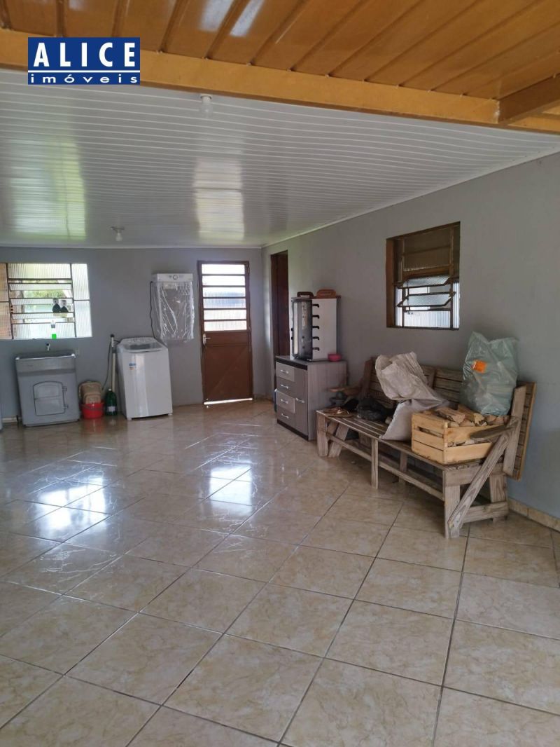 Casa com 4 quartos e 1 banheiro à venda no bairro Mundo Novo, Taquara