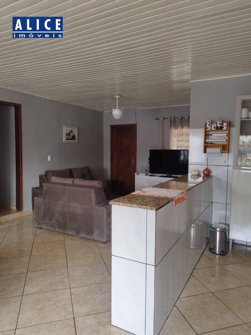 Casa com 4 quartos e 1 banheiro à venda no bairro Mundo Novo, Taquara