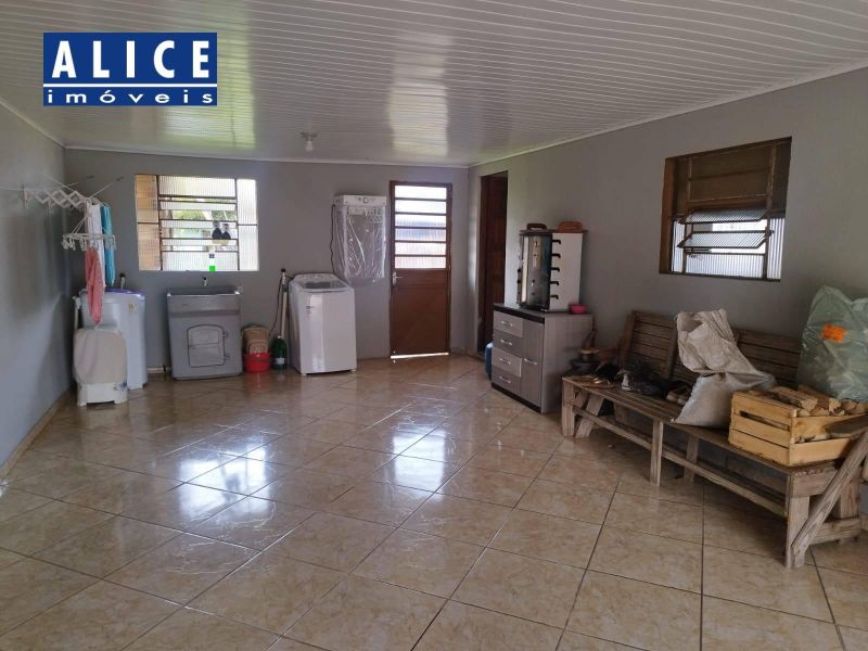 Casa com 4 quartos e 1 banheiro à venda no bairro Mundo Novo, Taquara