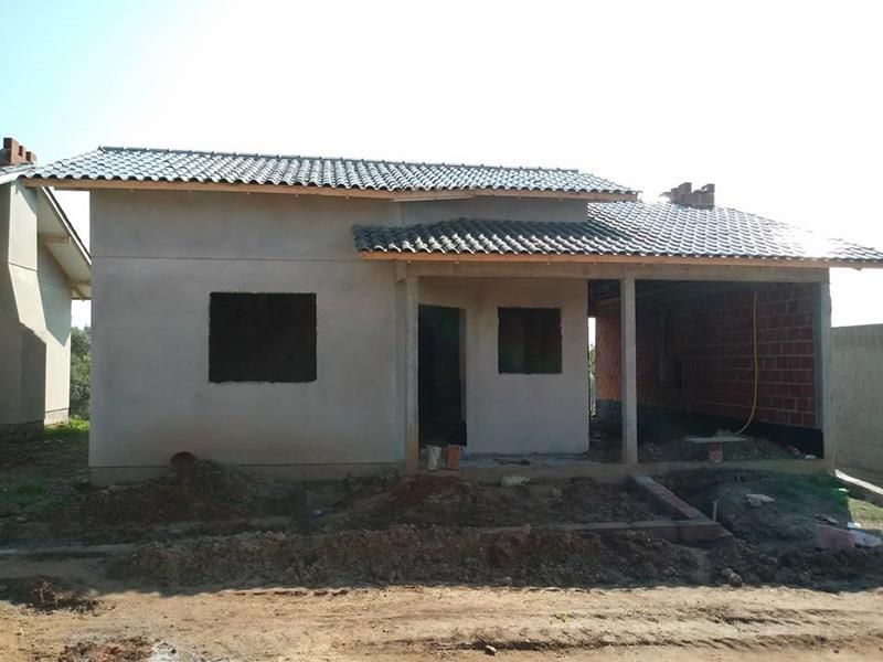 Casa com 2 quartos, 1 banheiro e 84m² à venda no bairro Mundo Novo, Taquara