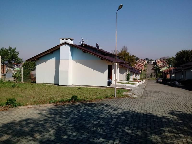Casa com 2 quartos, 1 banheiro e 84m² à venda no bairro Mundo Novo, Taquara