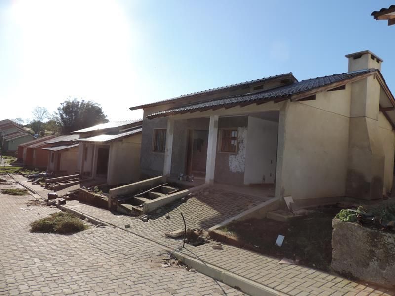 Casa com 2 quartos, 1 banheiro e 84m² à venda no bairro Mundo Novo, Taquara