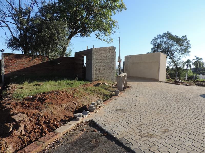 Casa com 2 quartos, 1 banheiro e 84m² à venda no bairro Mundo Novo, Taquara