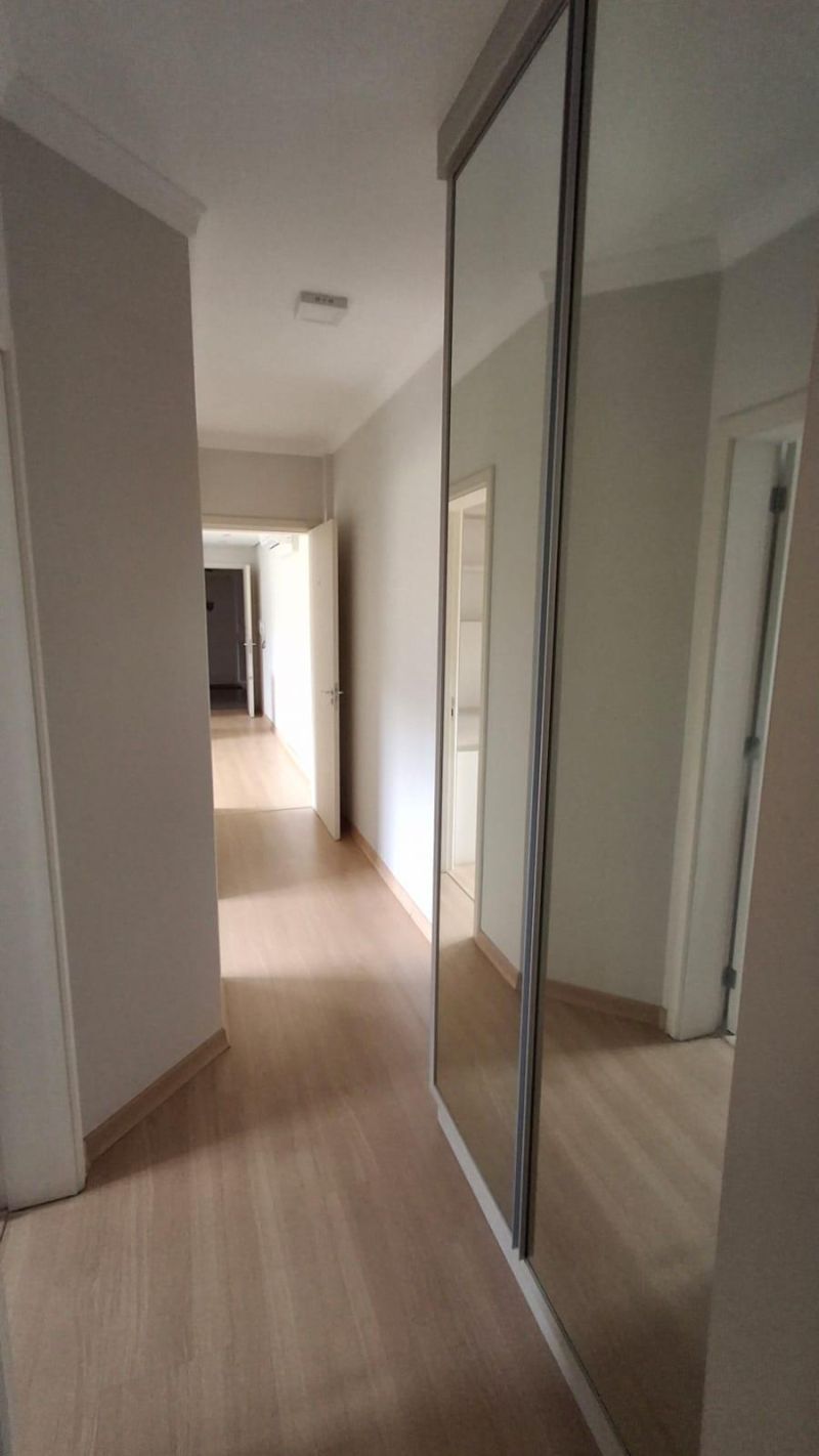 Apartamento com 2 quartos, 2 banheiros e 74m² à venda no bairro Sagrada Familia, Taquara