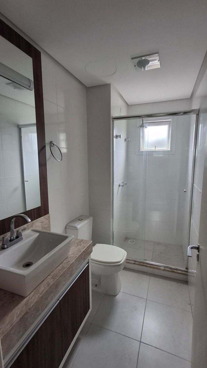 Apartamento com 2 quartos, 2 banheiros e 74m² à venda no bairro Sagrada Familia, Taquara