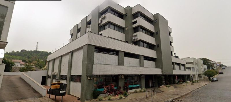 Sala com 1 banheiro e 50m² à venda no bairro Sagrada Familia, Taquara