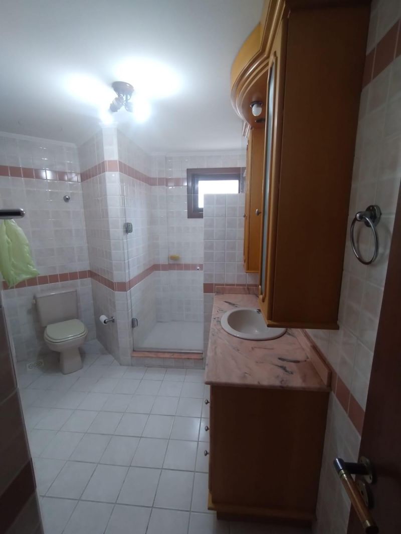Apartamento com 3 quartos, 2 banheiros e 135m² à venda no bairro Sagrada Familia, Taquara