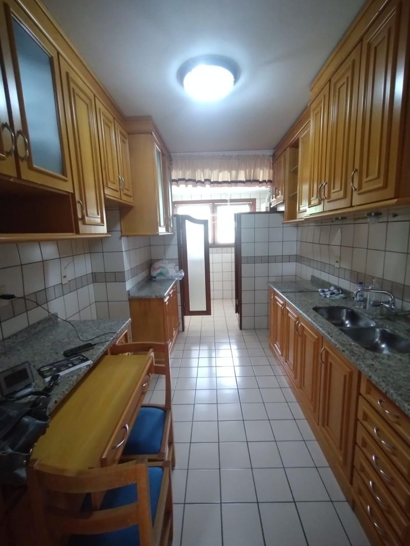 Apartamento com 3 quartos, 2 banheiros e 135m² à venda no bairro Sagrada Familia, Taquara