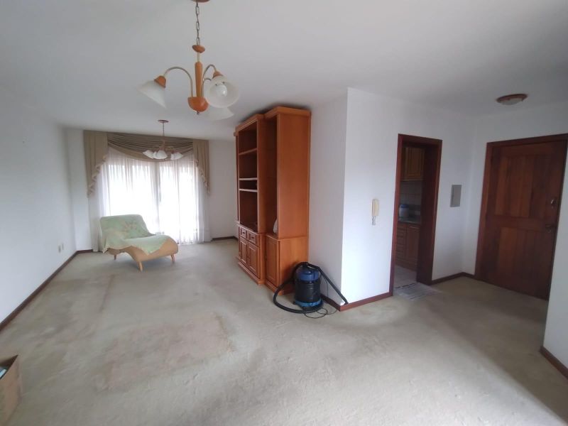 Apartamento com 3 quartos, 2 banheiros e 135m² à venda no bairro Sagrada Familia, Taquara
