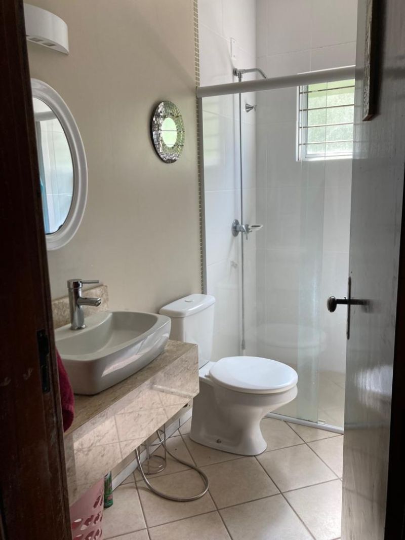 Casa com 4 quartos, 3 banheiros e 406m² à venda no bairro Sagrada Familia, Taquara