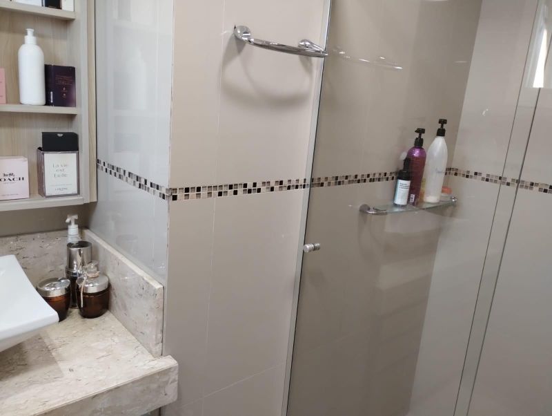 Apartamento com 3 banheiros e 77m² à venda no bairro Sagrada Familia, Taquara